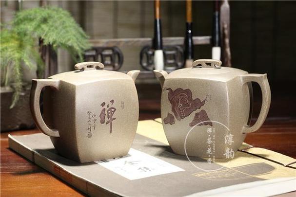 四方禅紫砂壶:简线条描绘四方,品禅意优雅静心